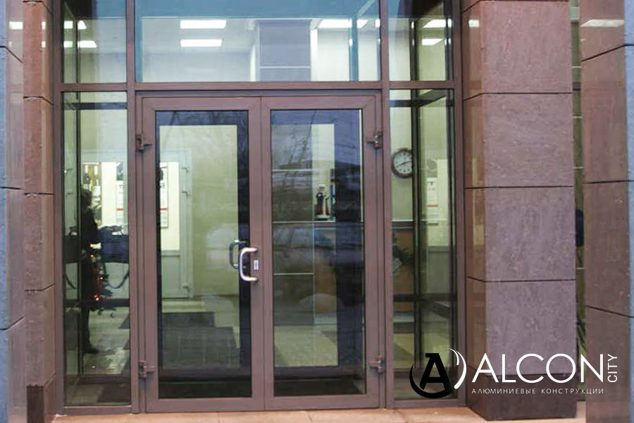 Двери алюминиевые со стеклом в Домодедово